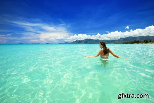 Collection of Beautiful girl bathing in the sea pool beach bikini swimsuit 25 HQ Jpeg